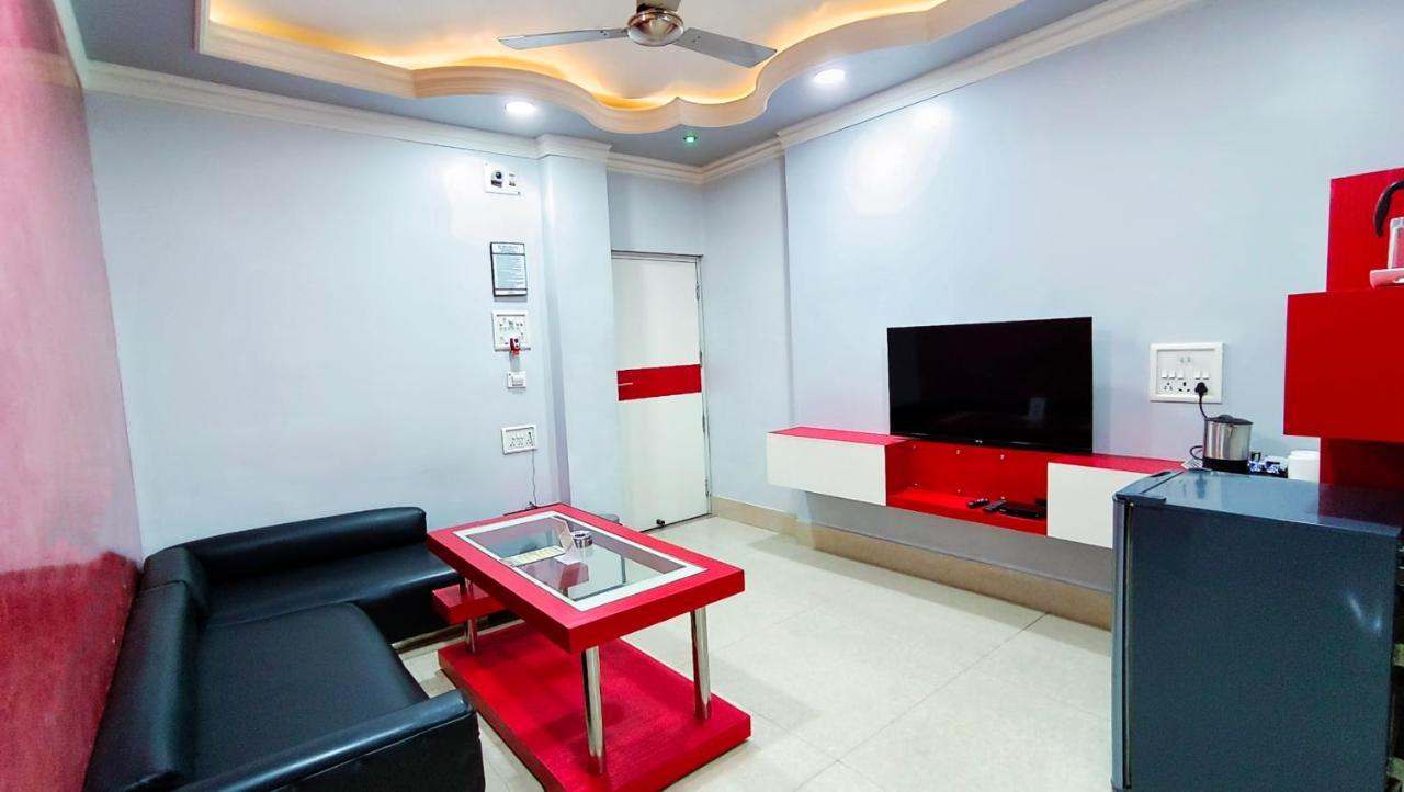 Hotel Samrat Baharampur Zewnętrze zdjęcie