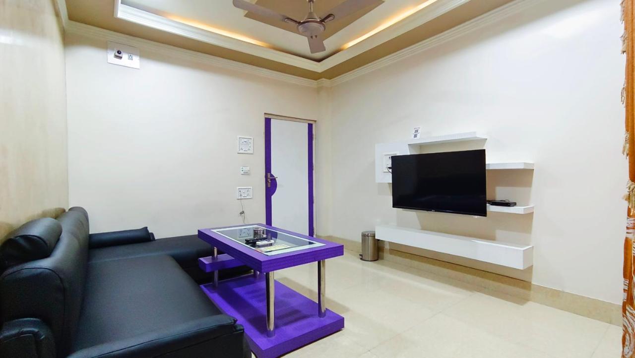 Hotel Samrat Baharampur Zewnętrze zdjęcie