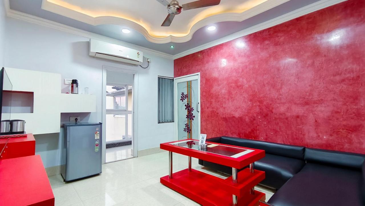 Hotel Samrat Baharampur Zewnętrze zdjęcie